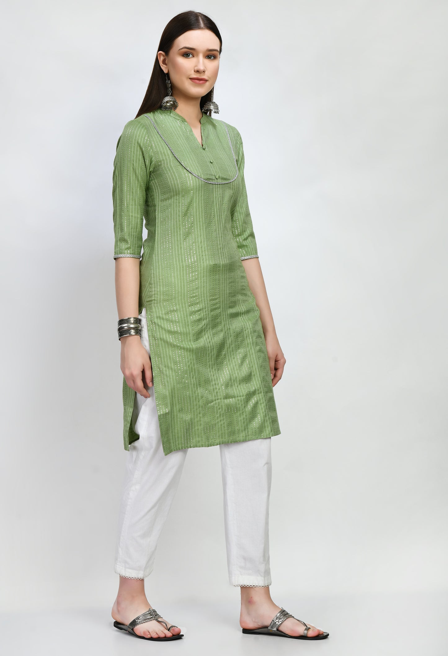 Women Solid Viscose Rayon Straight Kurta