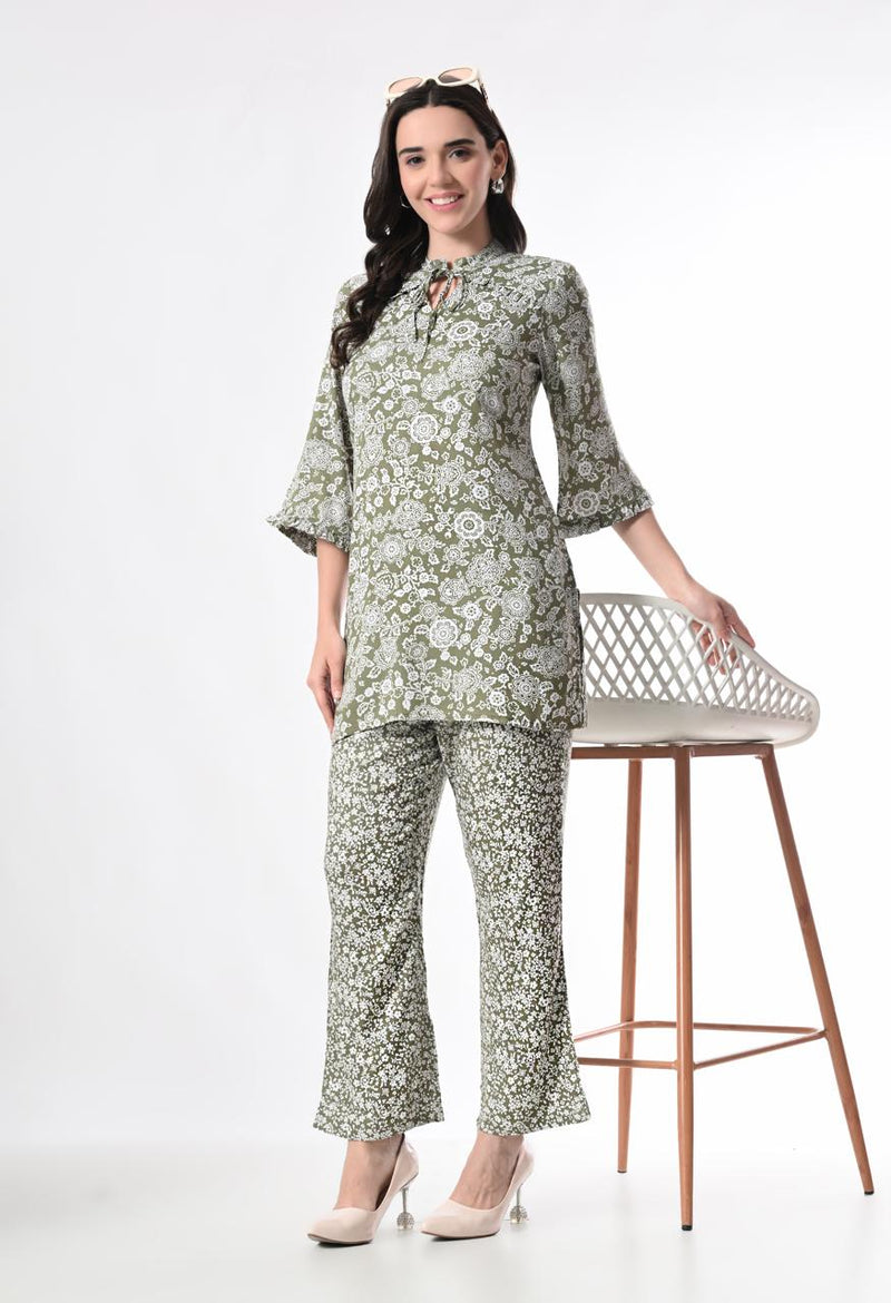 STYLISH GREEN CO-RED SET