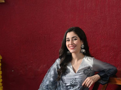 Women Gradient Shaded Kurta with White Pants and Embroidered Net Dupatta Set